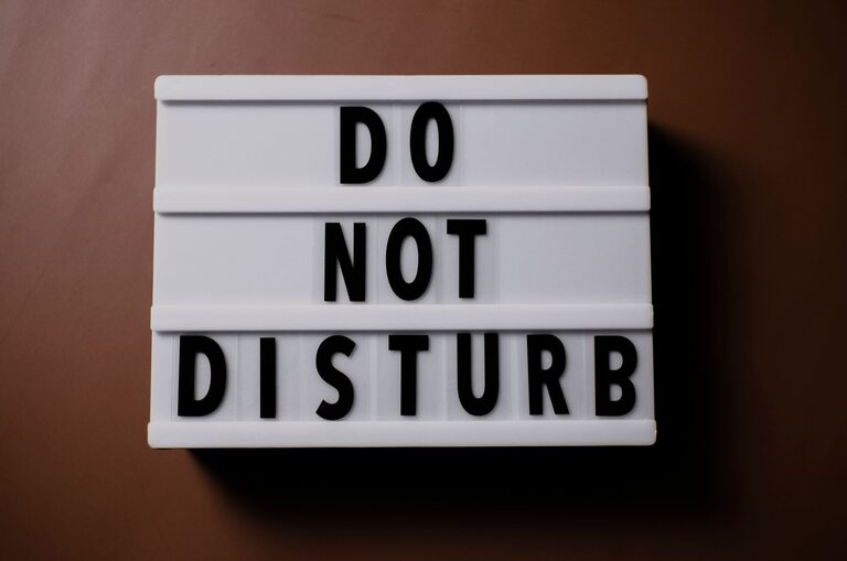Effective Tips for Setting Boundaries with Notifications